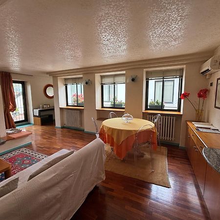 Attico Di Charme Bed & Breakfast Verona Eksteriør bilde
