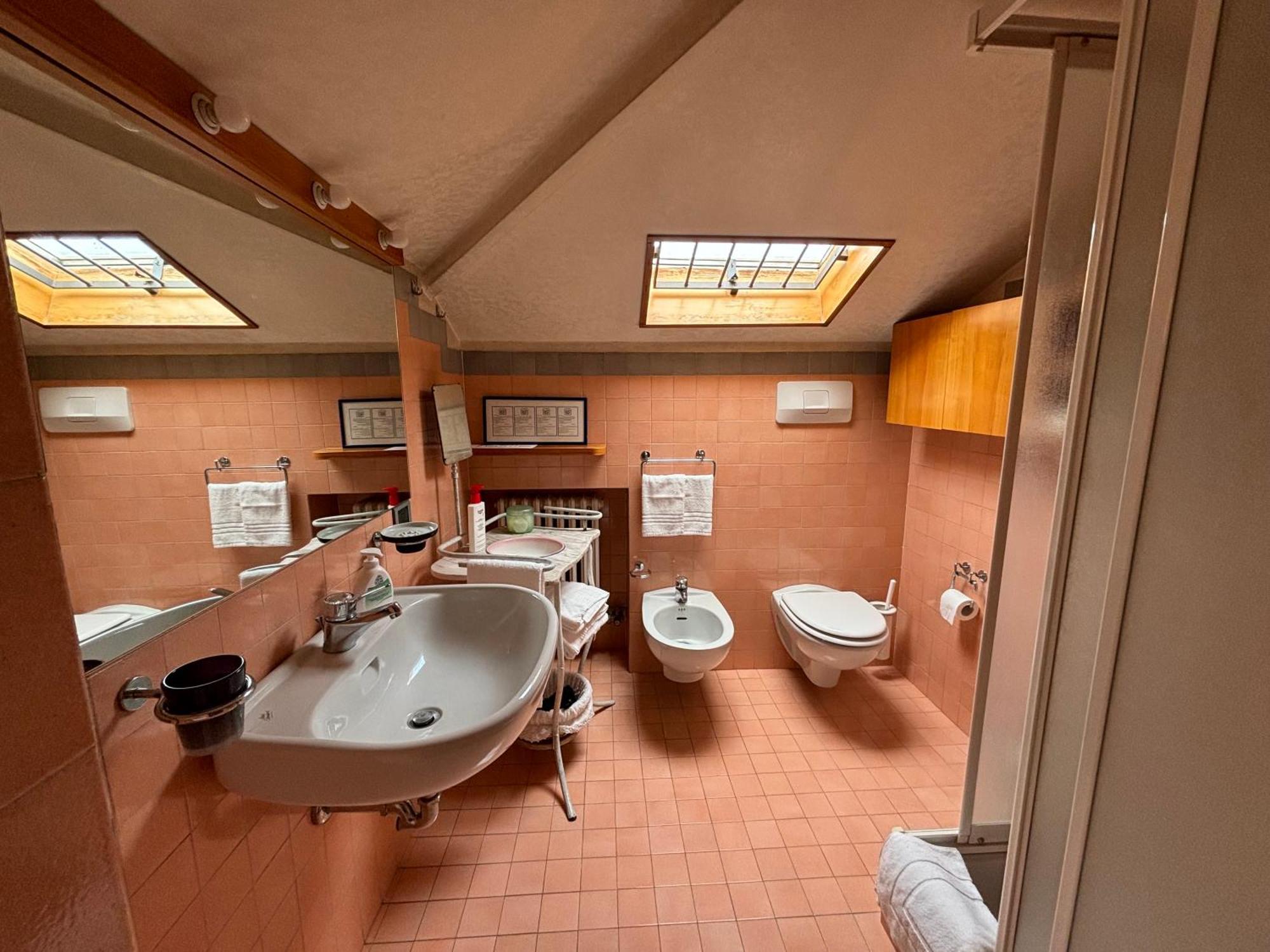 Attico Di Charme Bed & Breakfast Verona Eksteriør bilde