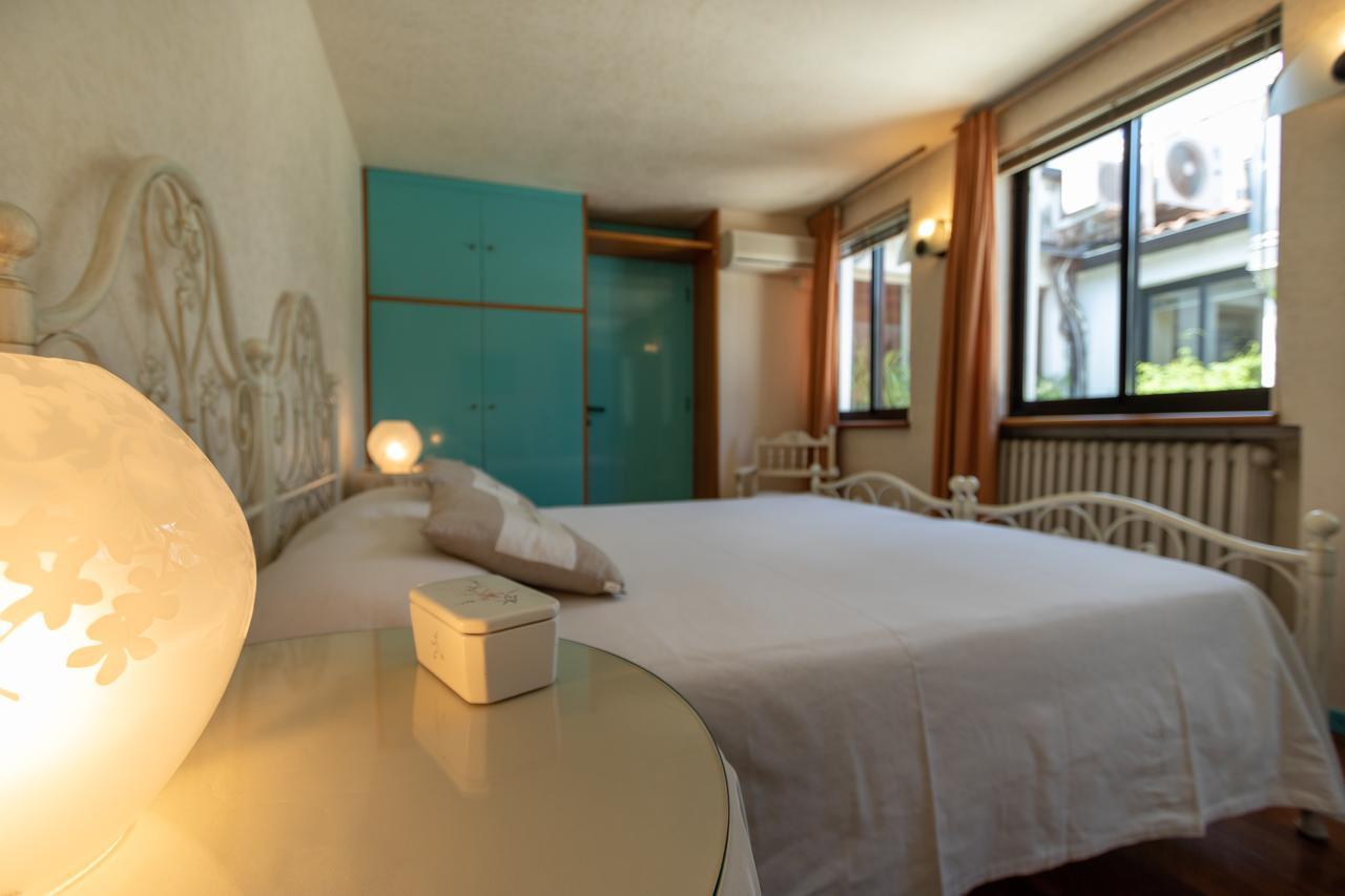 Attico Di Charme Bed & Breakfast Verona Eksteriør bilde